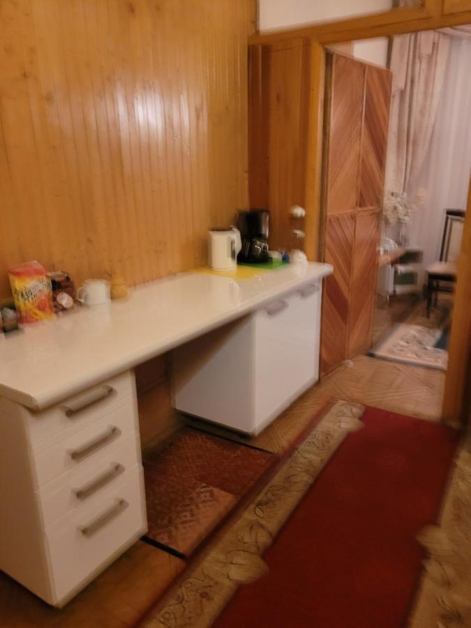 Pokoje Goscinne Victoria Krasków Exteriör bild
